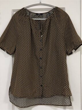 NYDJ Black and Tan Geometric Button-Front Blouse